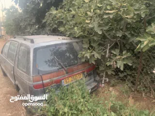  2 متسوبيشي سبيس واغن 1998