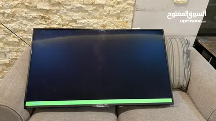  1 تلفزيون National view للبيع نظيف خالي من المشاكل مستعمل