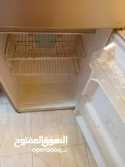  1 ثلاجه توشيبا استعمال خفيف 18 قدم