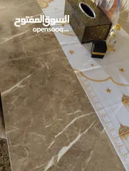  2 طاولة سفره رائعه 6 كراسي
