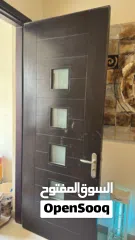  4 باب فخم ودريشة ألمنيوم للبيع... فرصة للي يبي الجودة!