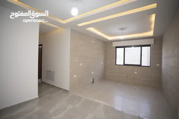  8 شقه  مميزه 115متر موقع استراتيجي بين الجبيهه و ضاحية الرشيد للبيع من المالك كاش او اقساط