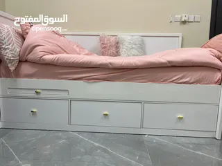  2 سرير مستعمل للبيع