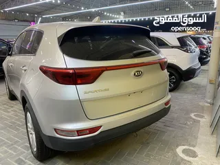  3 Kia sportage 2017 AWD 2.4L