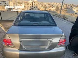  4 لانسر glx 2004  للبيع