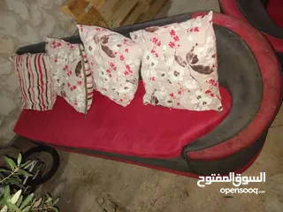  2 طقم كورنر 3 كراسي حرف u  ديكورات روفوف 6 قطع لون اسود