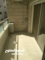  5 شقة مميزة - الرابية - 4نوم - بلكونتين بإطلالــــه مميزة - قرب الخدمات العامة
