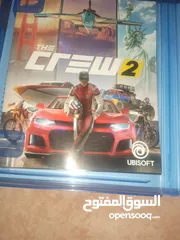  6 يوجد عدد من سيديات بلاستيشن 4 شغال ونظيف وبحالھ ممتازة سعر الواحد 6دينار