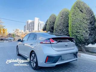  9 هونداي ايونيك هايبرد  2020  بحالة الوكالة فل اضافات الله يبارك لصاحب النصيب ..
