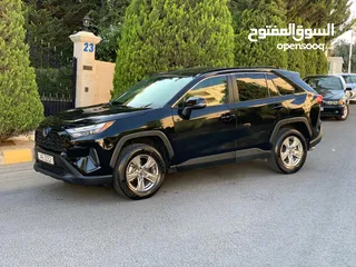  15 تويوتا راف فور 2023 XLE فل كامل أعلى صنف مع فتحة جمرك اليوم بحالة الوكالة