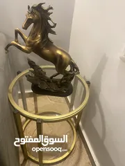  2 طقم طاولات مستعمل للبيع