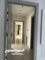  19 شقة ارضية 156 تشطيب فلل / مدخل خاص/ كراج سيارة مستقل/ ترس 100 متر.