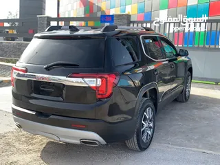  4 GMC Acadia 2023 تصلح لجميع الإعفاءات