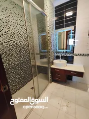  3 شقه فارغه للايجار ضاحيه الامير راشد +220 متر+   4 غرف نوم+ غرفه خادمه+ طابق ثاني