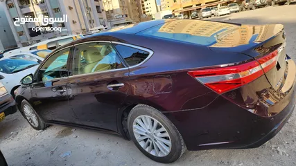  5 Toyota Avalon Limited (2014)