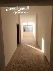  10 شقة فارغة للأيجار في جبل النظيف