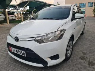  11 Toyota yaris 2016 low mileage