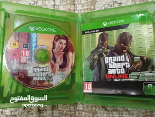  5 اقراص XBOX one  ،GTAوFIFAو2K20