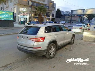  3 سكودا كودياك 4×4 ايد صفر  فتحة بانوراما  جديدة السيارة