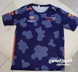  13 تي شيرت أصلي جديد من  Red Bull   Original مقاسات مختلفة لكل موديل