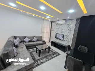  1 شقة مفروشه فخمه للايجار (عائلات فقط )