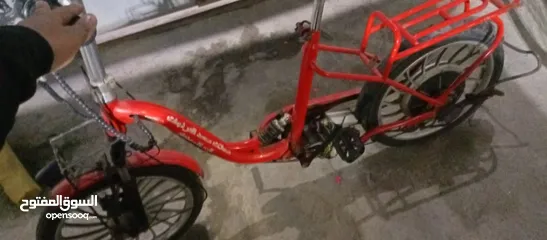  1 دراجة كهربائة