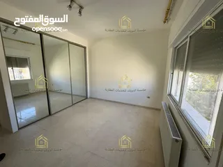  4 شقة فارغة - الرابية - 3نوم - 200م -