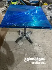  15 عدة محل  كاملة مع طاولات وكراسي للبيع