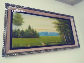  6 لوحات  رسم زيتي.. وتطريز