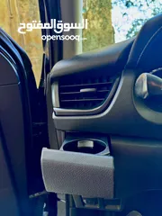  25 Toyota fortuner 2018 l