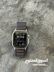  4 Apple watch Ultra 2 battery 100%