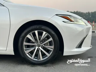  6 لكزس ES300h موديل 2019