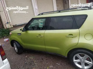  5 كيا سول 2015 جير عادي نظيف كرت 5200$ مجمرك