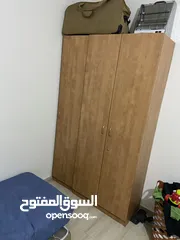  1 دولاب خزانة