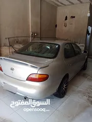  8 هونداي افانتي موديل 96 للبيع مرخصه سنه كامله قير عادي