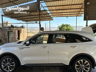  5 كيا سورينتو 2121