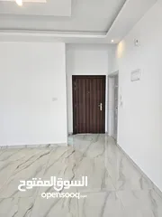  25 شقق سكنية للبيع / الكرك - الوسية / متوفر شقق في جميع الطوابق / تشطيبات ديلوكس و بأسعار منافسة.