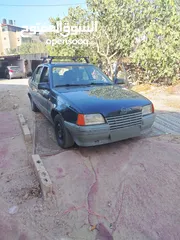  1 اوبل كاديت 88