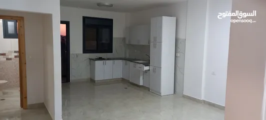  3 شقه للايجار
