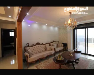  2 بيت مستفل  في ابو اشخيدم  مساحه طابقين مساحه اللبيناء 280متر  الأرض  600متر