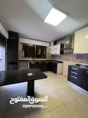  14 شقة فارغة للايجار 4نوم منطقة مميزه قرب المعمدانية 7000 سعر