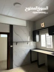  14 شقة للبيع طابق اول
