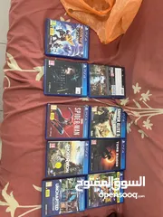  2 ps4 with 8 cd