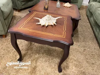  13 طقم كنب modern كوالتي عالي جداً  بالإضافة إلى (طقم طاولات 3 قطع) خشب زان  خشب سويد صلد  ، أسف