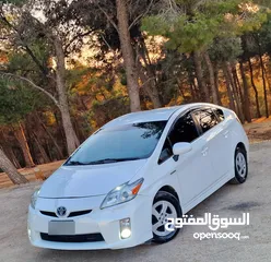  1 تويوتا بريوس