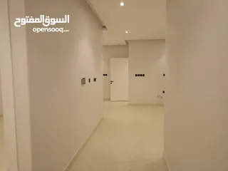  7 شقة فاخرة للايجار الرياض حي الياسمينالمساحه 180 م مكونه من  3 غرف نو