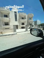  3 فيلا بمساحة 1000 متر مربع اربد / ايدون تم عرضها للبيع بالمزاد العلني