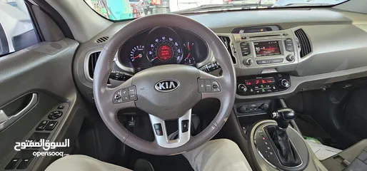  4 Kia Sportage 2013 full option number 1