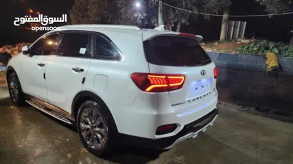  3 KIA_SORENTO_2019