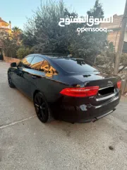  2 جاكوار XE 2017